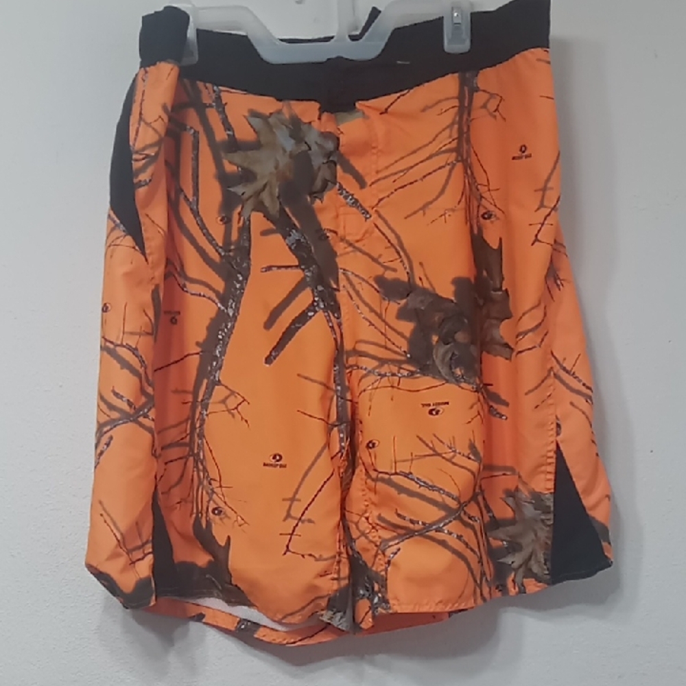 Men's Mossy Oak Size 3X Orange Camouflage Swim/outdoors Shorts.